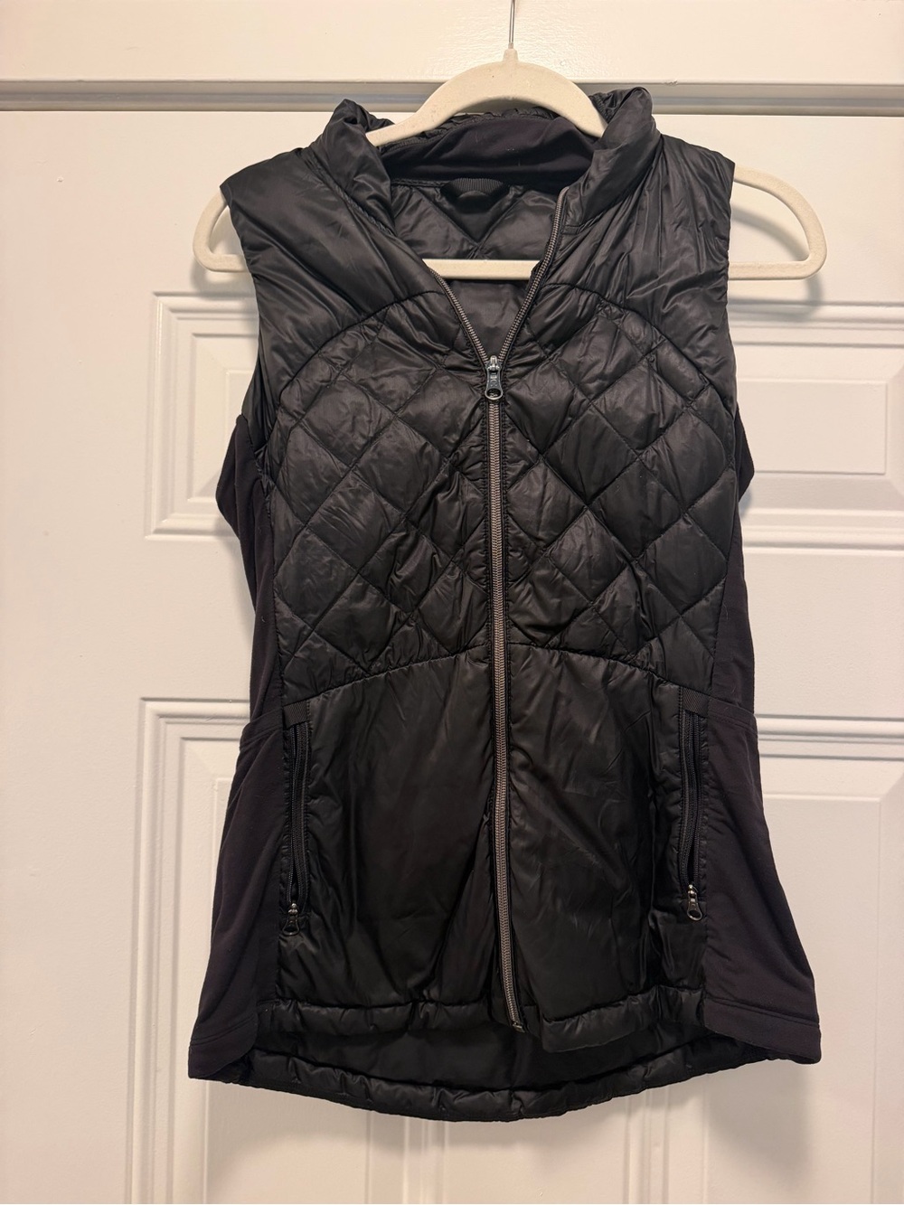 Lululemon women’s running vest
